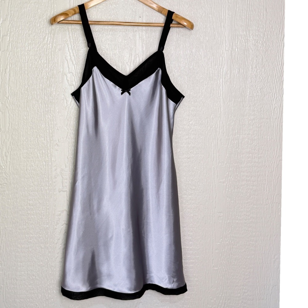 Gilligan & O'Malley Silver Black Satin Chemise Nightgown L Large Sleepwear